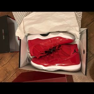Jordan 11s